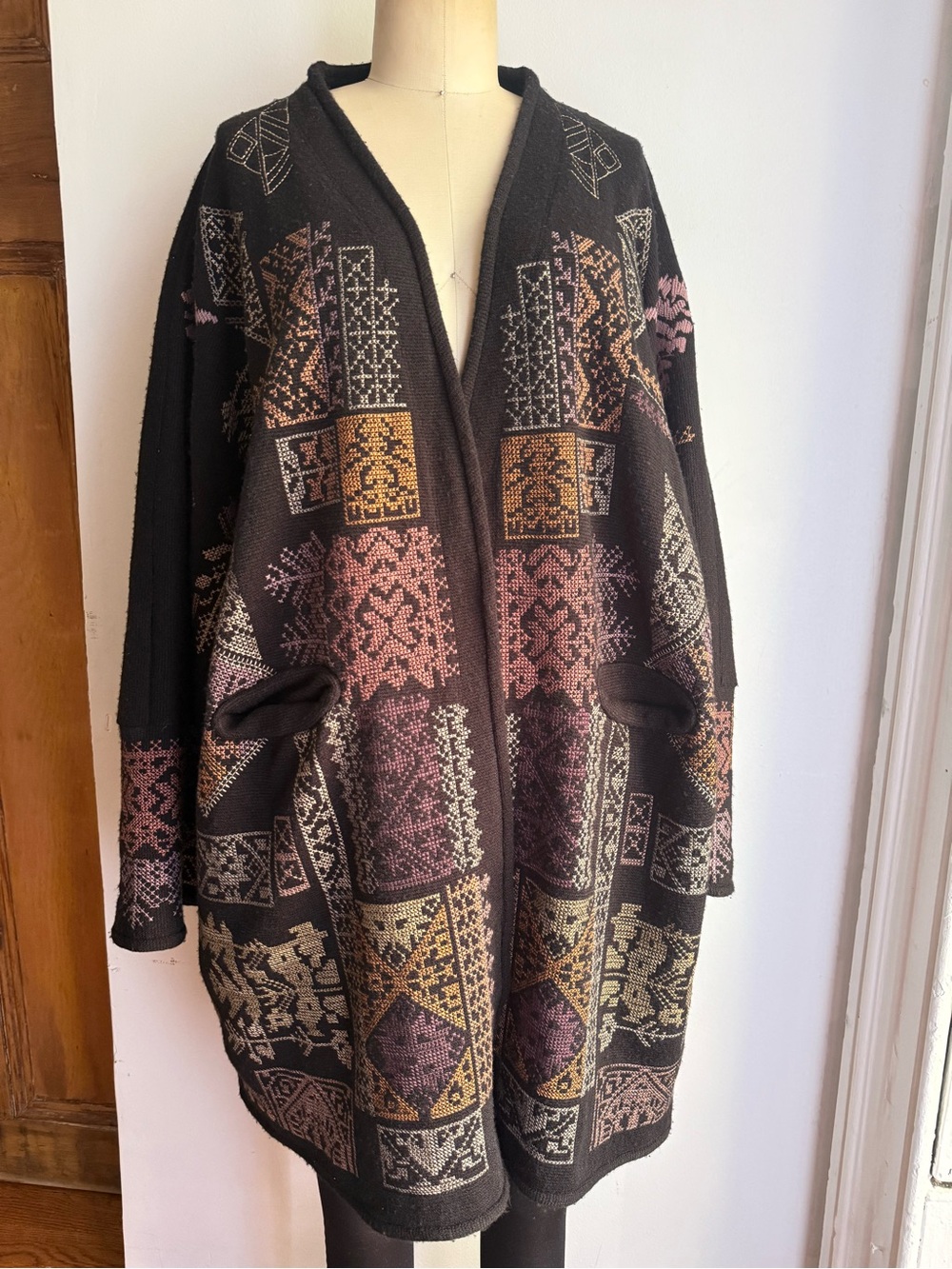 Johnny Was Biya Black Artful Textures Embroidered Heavy Knit Dolman Duster M